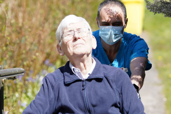 Alzheimer’s care in surrey